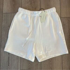 Elegant White Athletic Shorts for Women